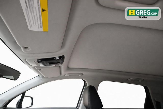Used 2024 Kia Sorento S w/ Panoramic Sunroof Package FWD image 15