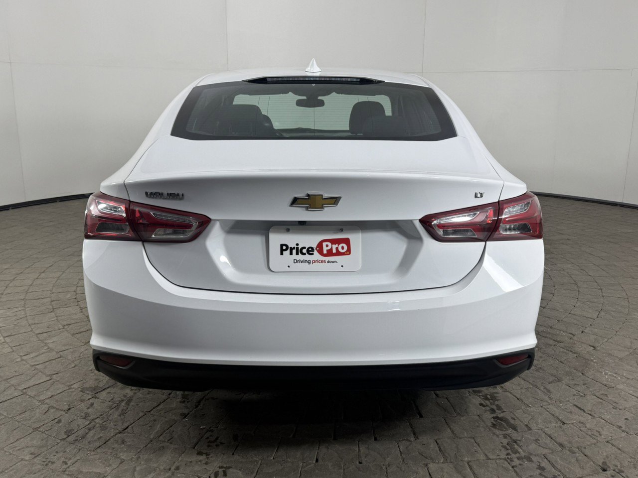 Used 2022 Chevrolet Malibu LT image 24