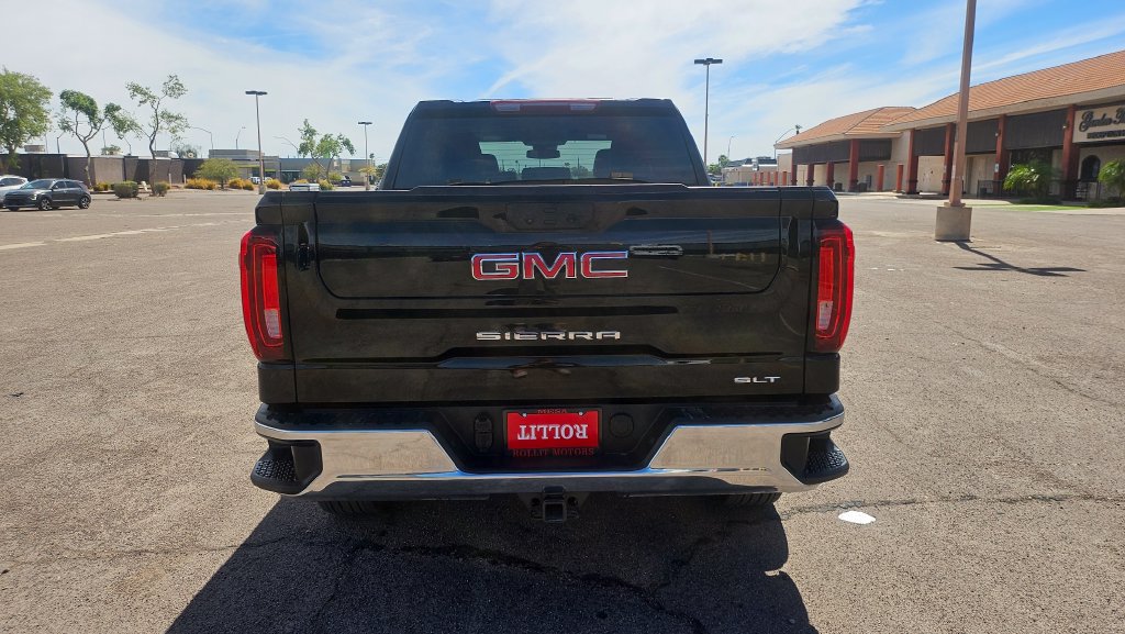 Used 2026 GMC Sierra 1500 SLT AWD/4WD image 10