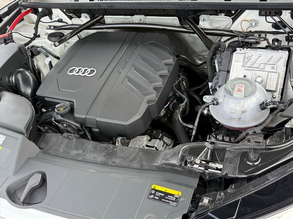 Certified 2025 Audi Q5 2.0T Premium w/ Convenience Plus Package AWD/4WD image 25