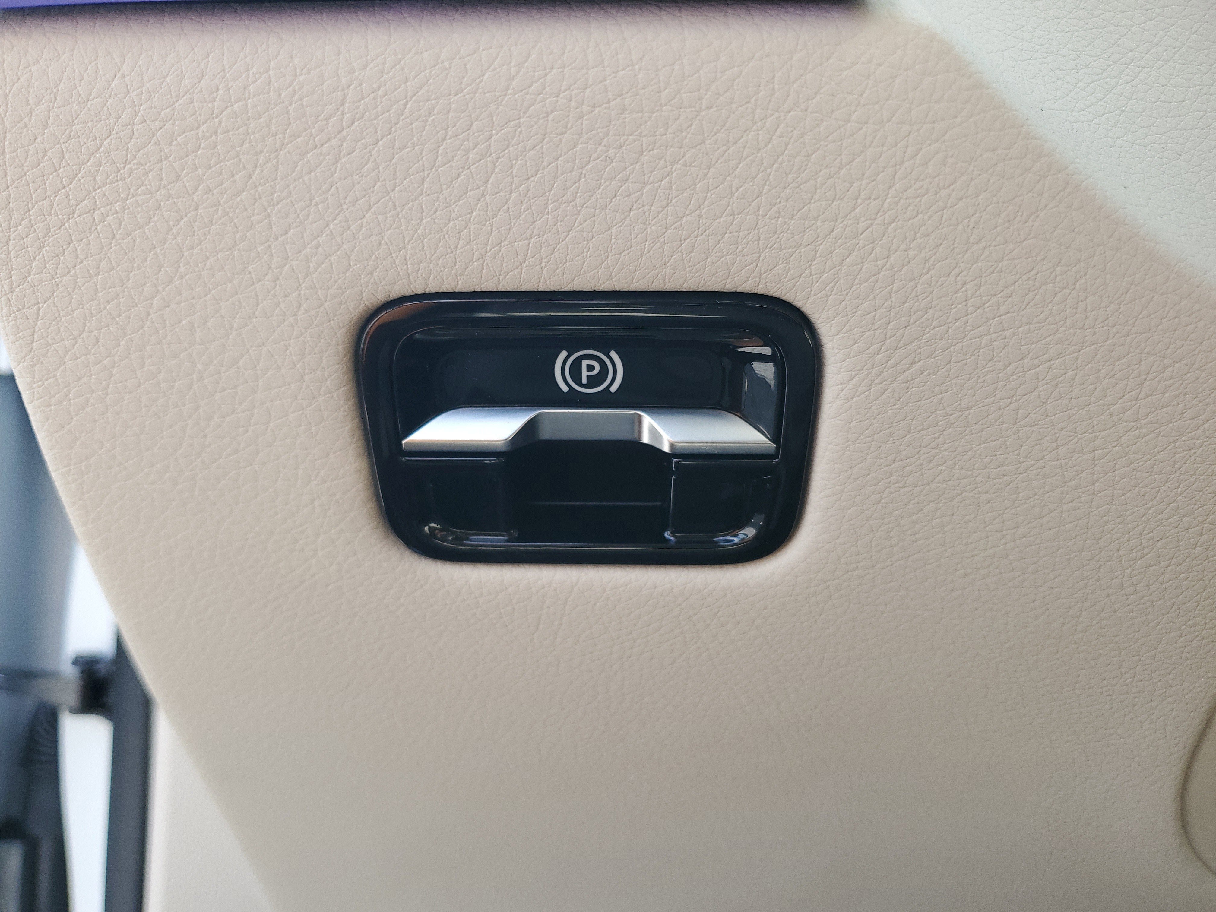 New 2026 Mercedes-Benz S 580e 4MATIC Sedan image 34