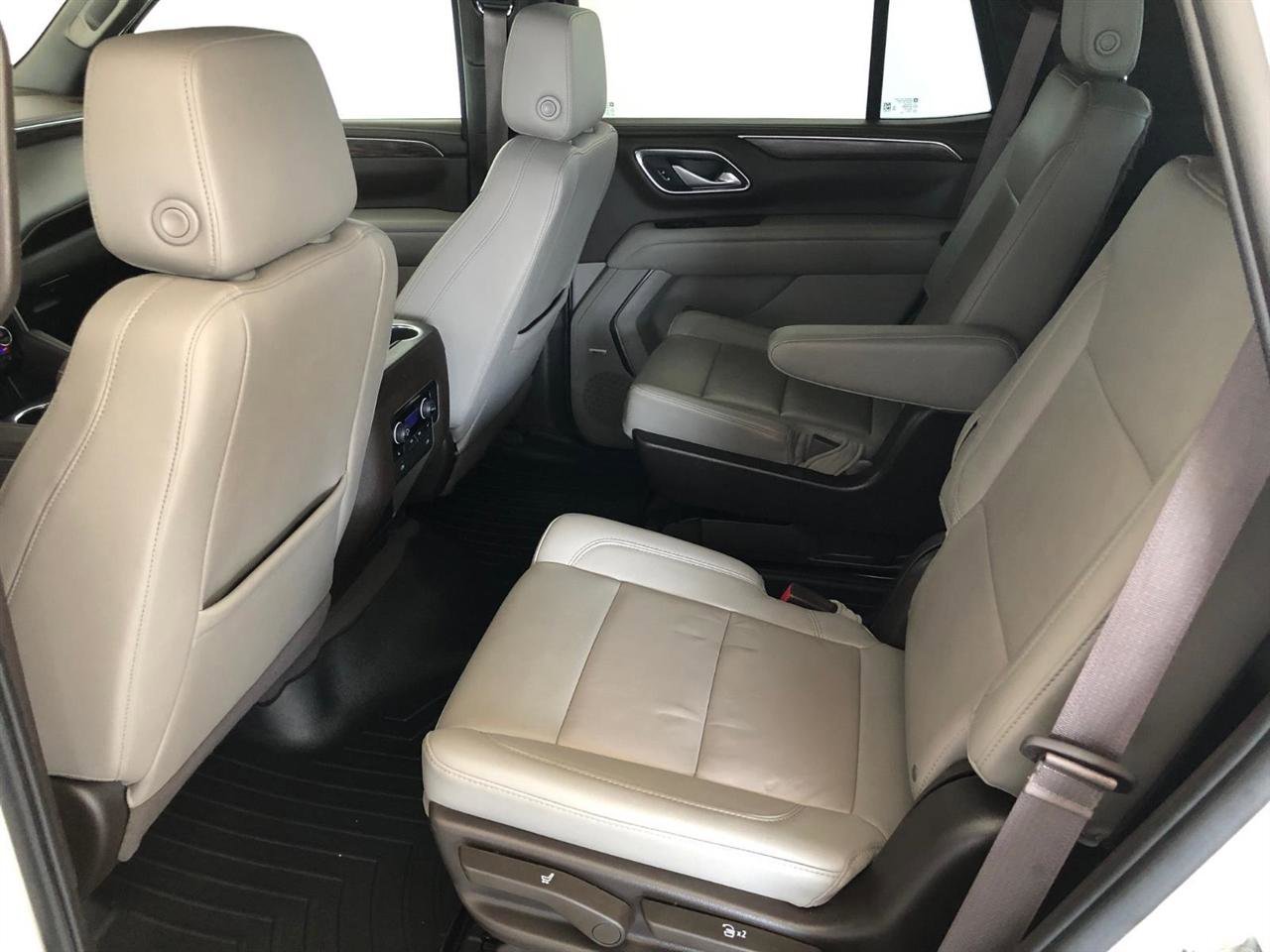 Used 2022 Chevrolet Tahoe Z71 w/ Z71 Off-Road Package image 7