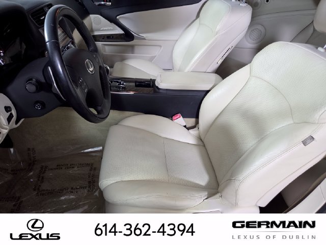 Used 2010 Lexus IS 350C w/ Luxury Pkg RWD image 23