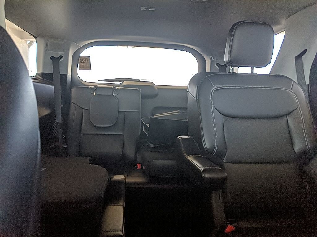 Used 2022 Ford Explorer Limited w/ Equipment Group 301A image 30