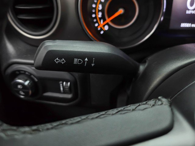 Used 2023 Jeep Gladiator Sport AWD/4WD image 22