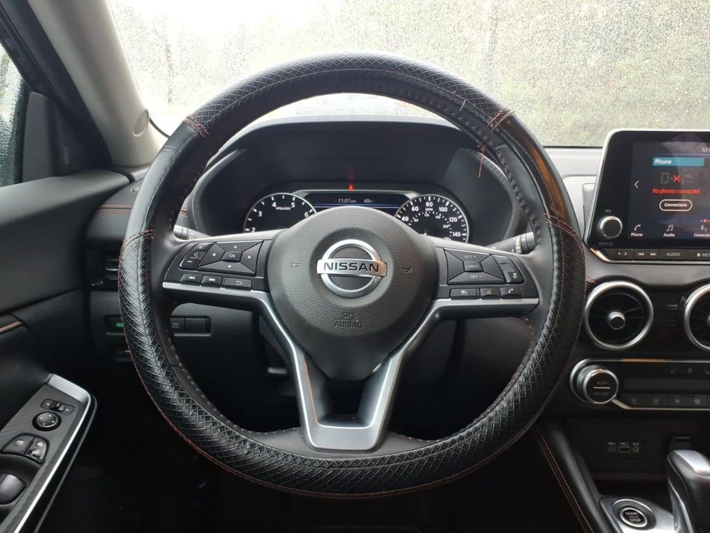 Used 2021 Nissan Sentra SR w/ SR Premium Package FWD image 14