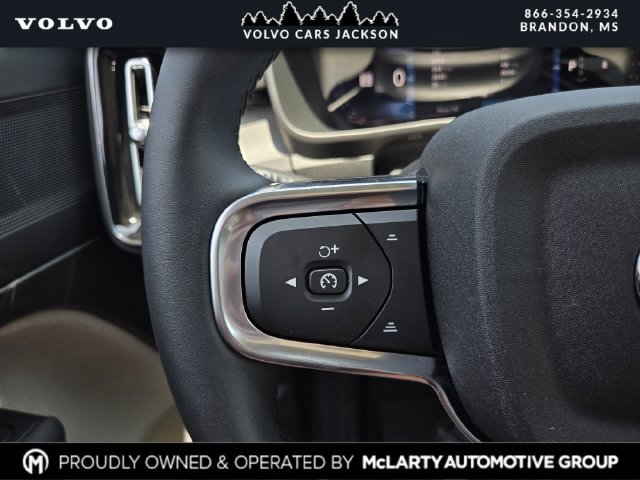 Certified 2026 Volvo XC40 B5 Plus w/ Protection Package Premier AWD/4WD image 24