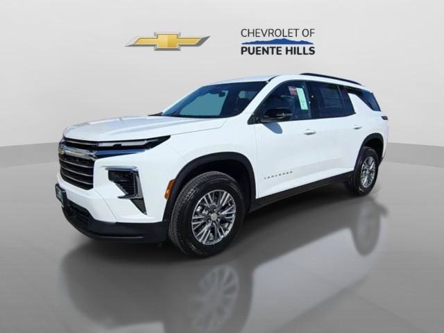 New 2027 Chevrolet Traverse LT w/ LPO, Cargo Package FWD image 4