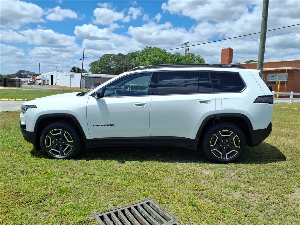 New 2026 Jeep Cherokee Laredo AWD/4WD image 3
