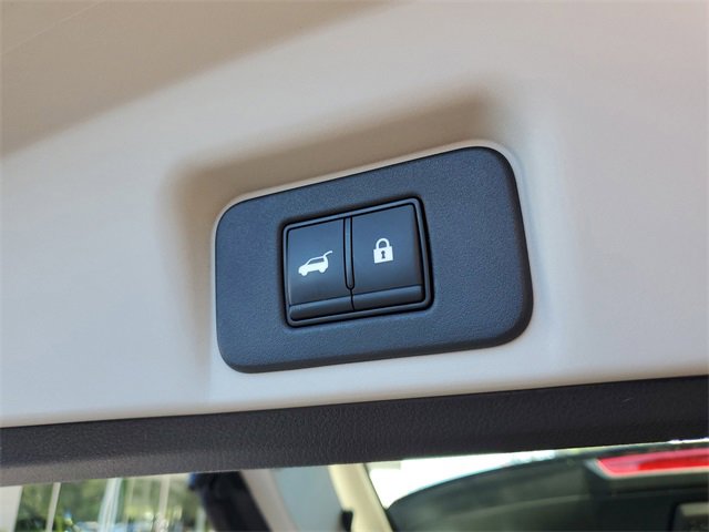 Certified 2023 Nissan Ariya EVOLVE+ e-4ORCE image 7