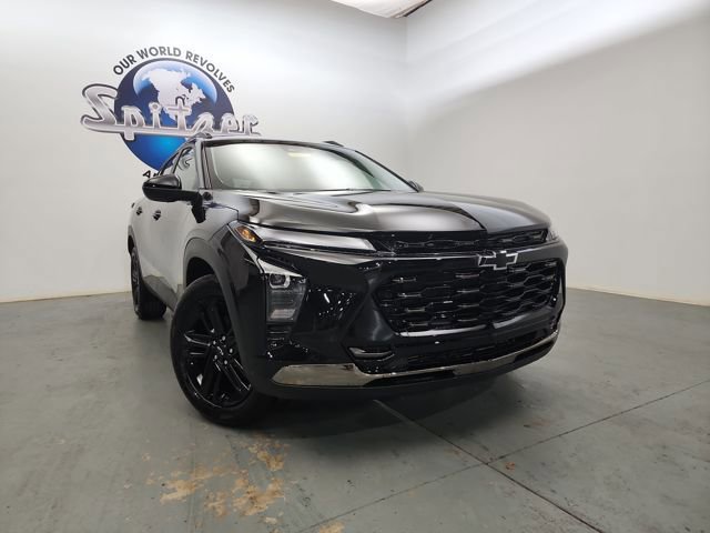 New 2026 Chevrolet Trax ACTIV w/ Sunroof Package image 2