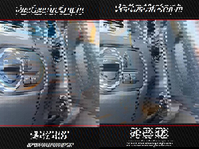 Used 2013 Land Rover Range Rover Sport HSE LUX image 12