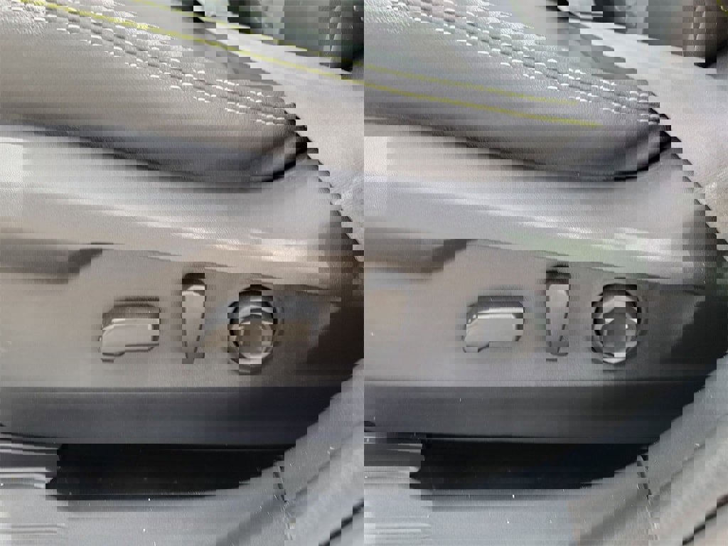 Used 2023 Subaru Outback Onyx Edition image 17