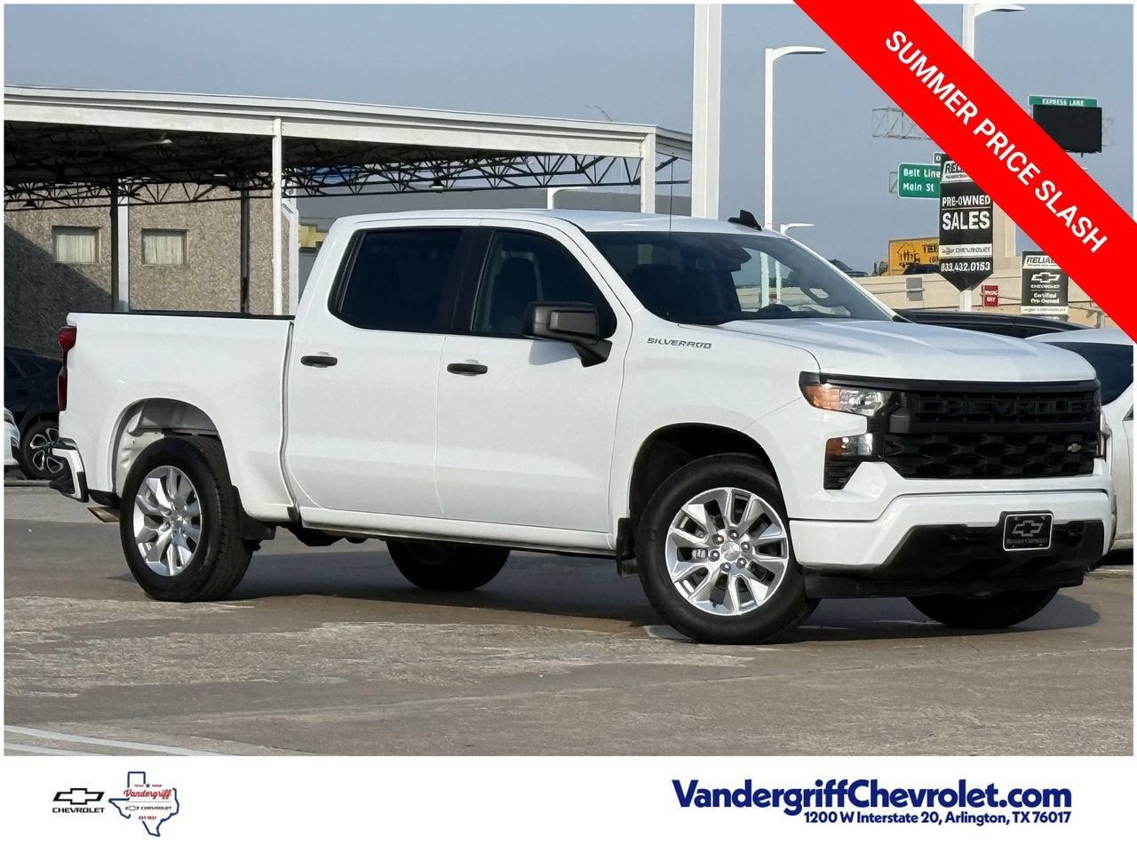 Used 2024 Chevrolet Silverado 1500 Custom RWD image 2