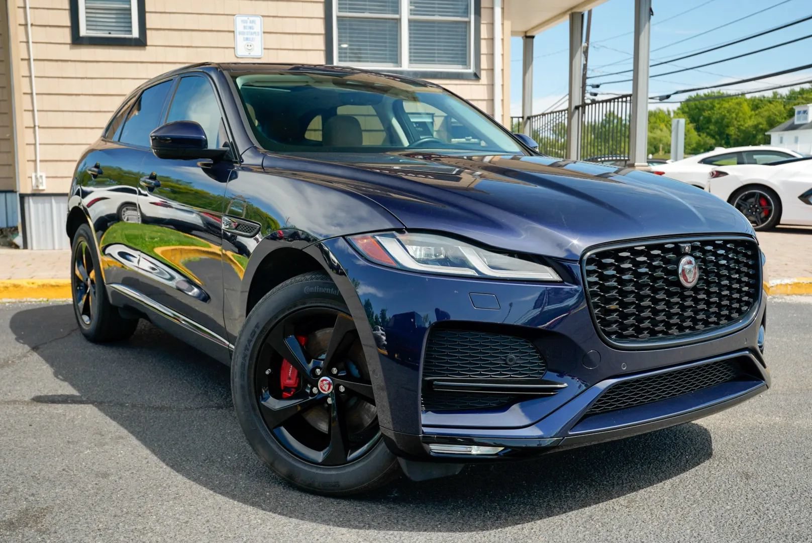 Used 2021 Jaguar F-PACE S AWD/4WD image 3