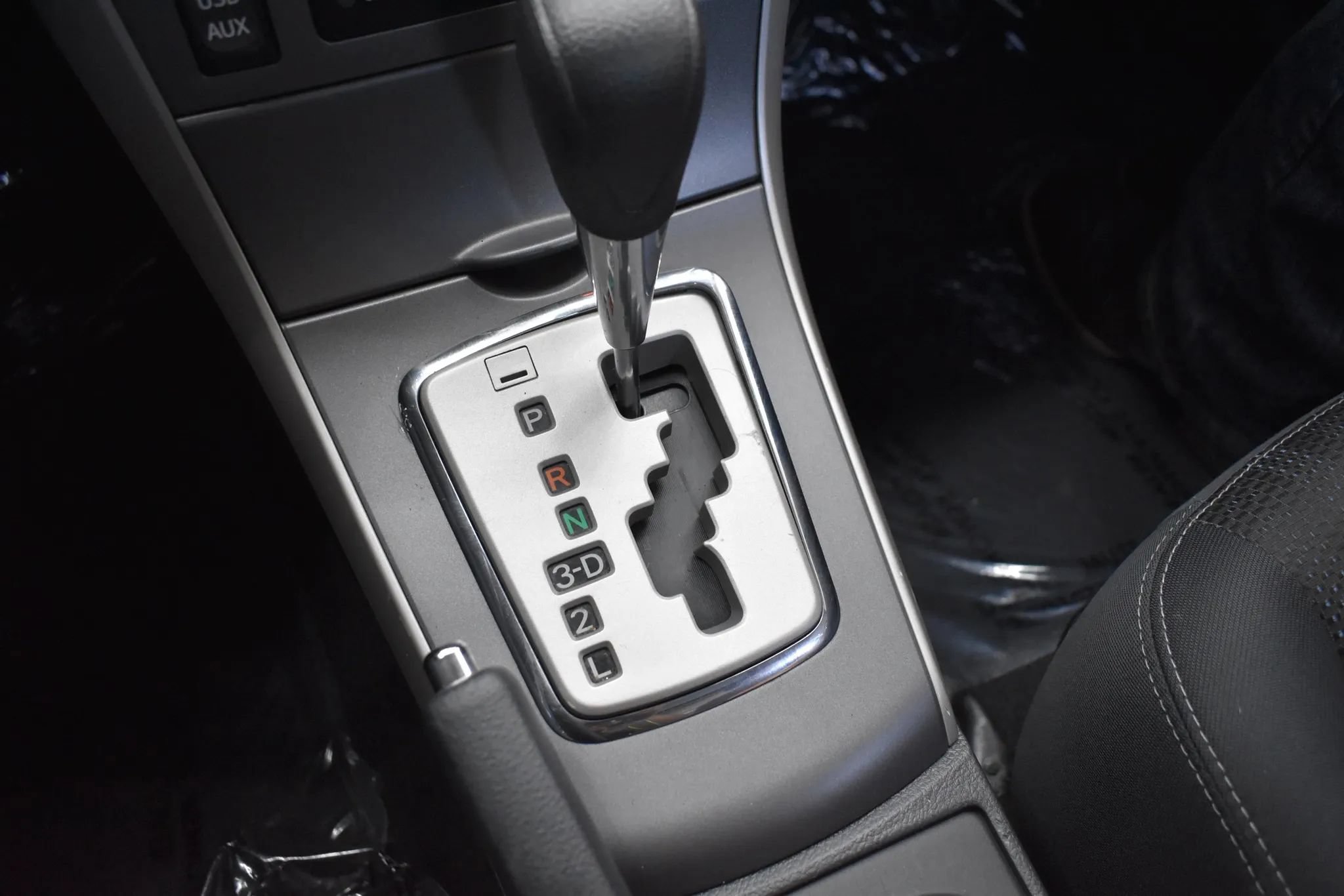 Used 2013 Toyota Corolla S w/ Premium Pkg FWD image 14