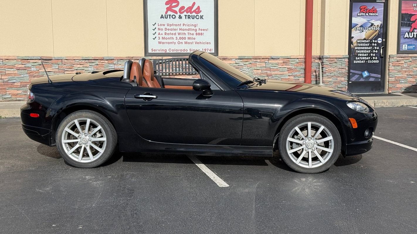 Used 2008 MAZDA MX-5 Miata Grand Touring w/ Premium Pkg RWD image 21