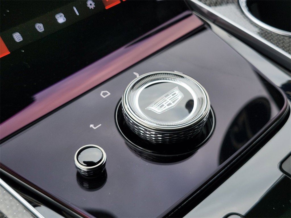 Used 2025 Cadillac Escalade V image 25