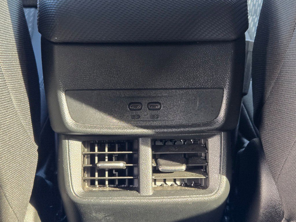 Certified 2025 Chevrolet Equinox LT FWD image 15