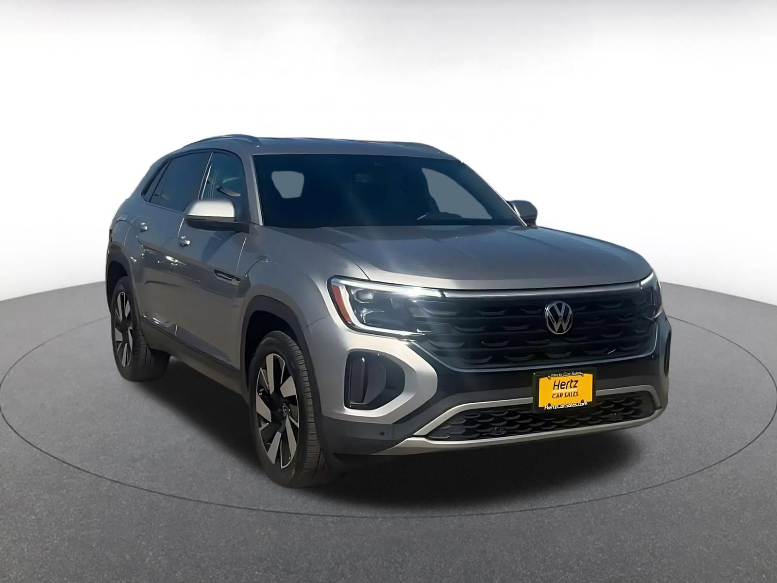 Used 2026 Volkswagen Atlas Cross Sport SE AWD/4WD image 2