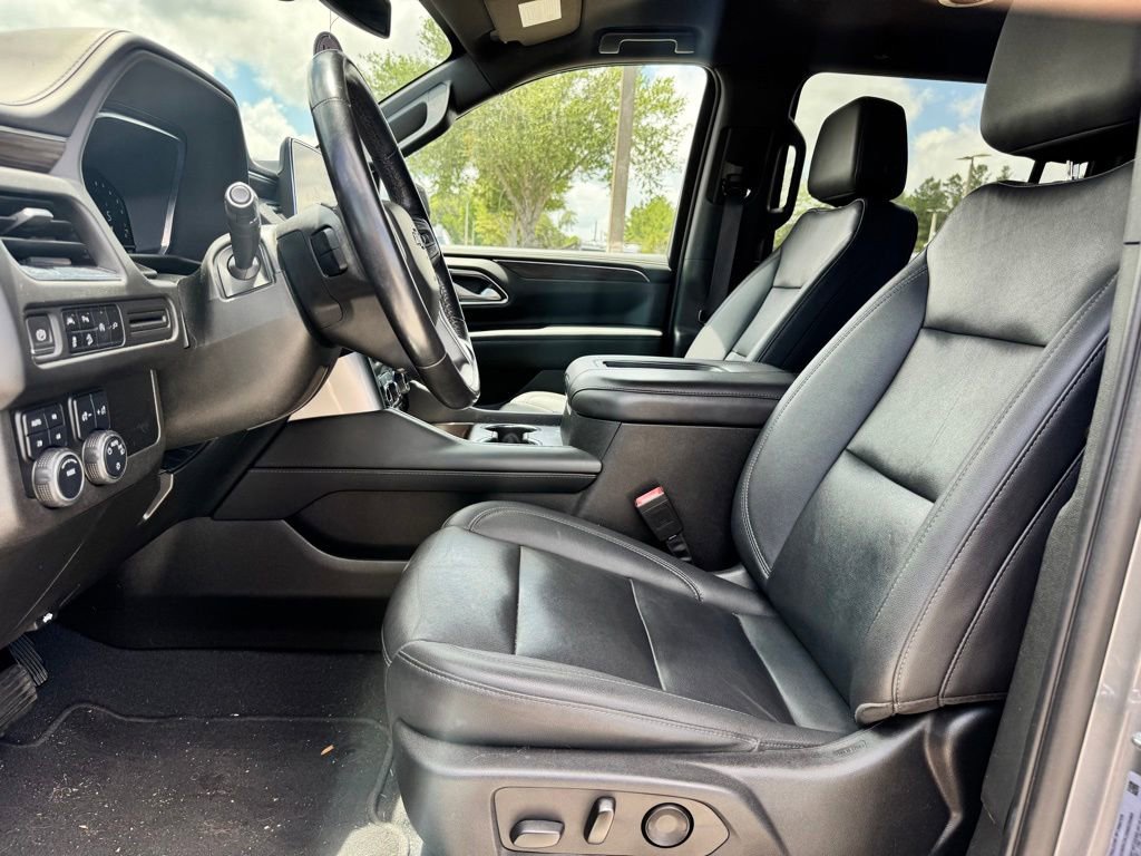 Used 2022 Chevrolet Suburban Z71 AWD/4WD image 8