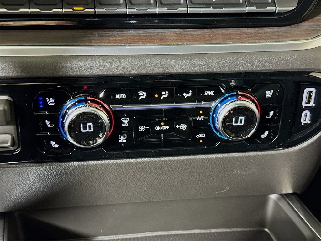 New 2026 GMC Sierra 1500 SLT image 10