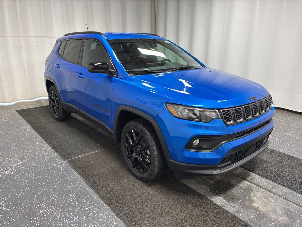 New 2026 Jeep Compass Latitude image 3
