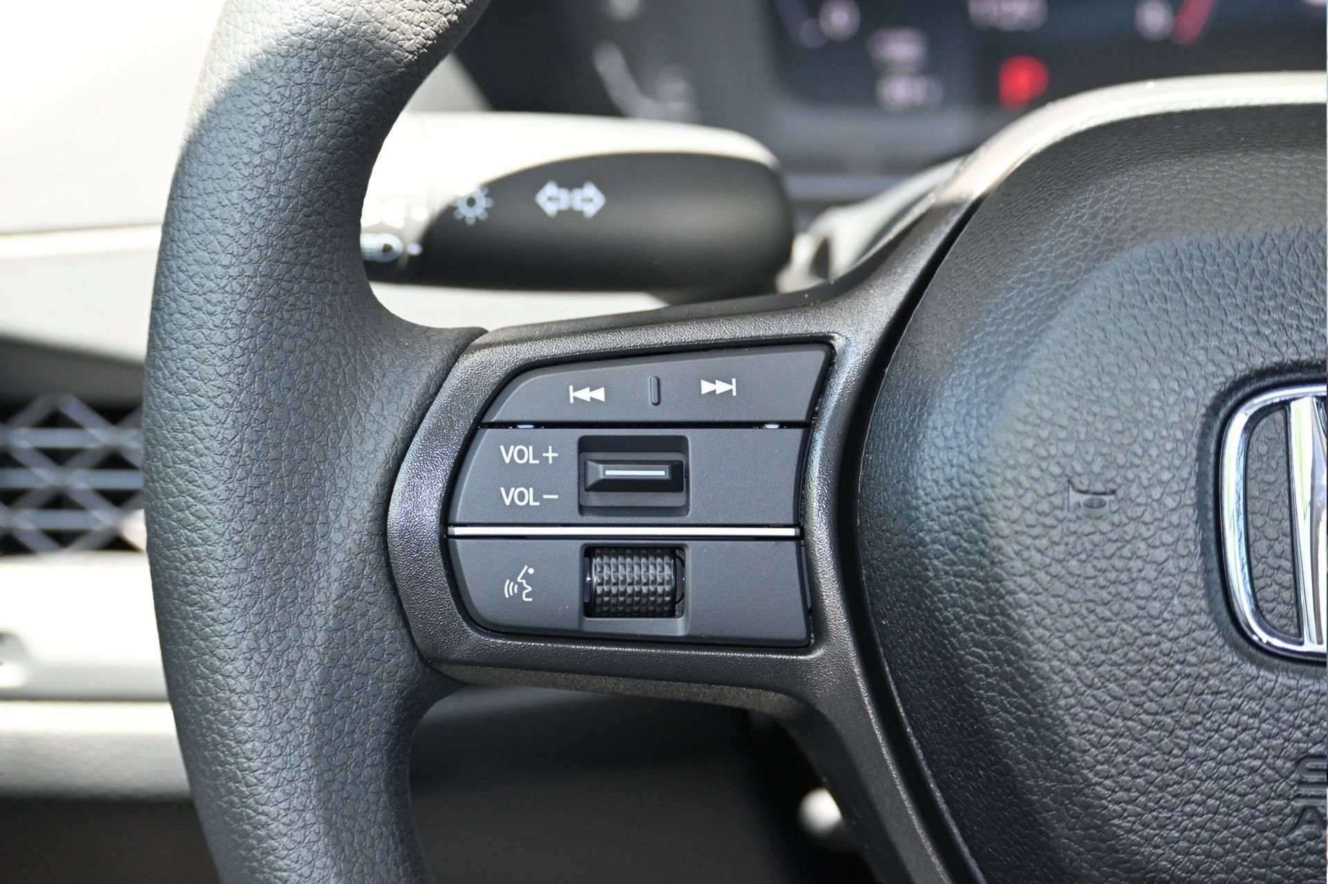 Used 2025 Honda Accord SE image 29