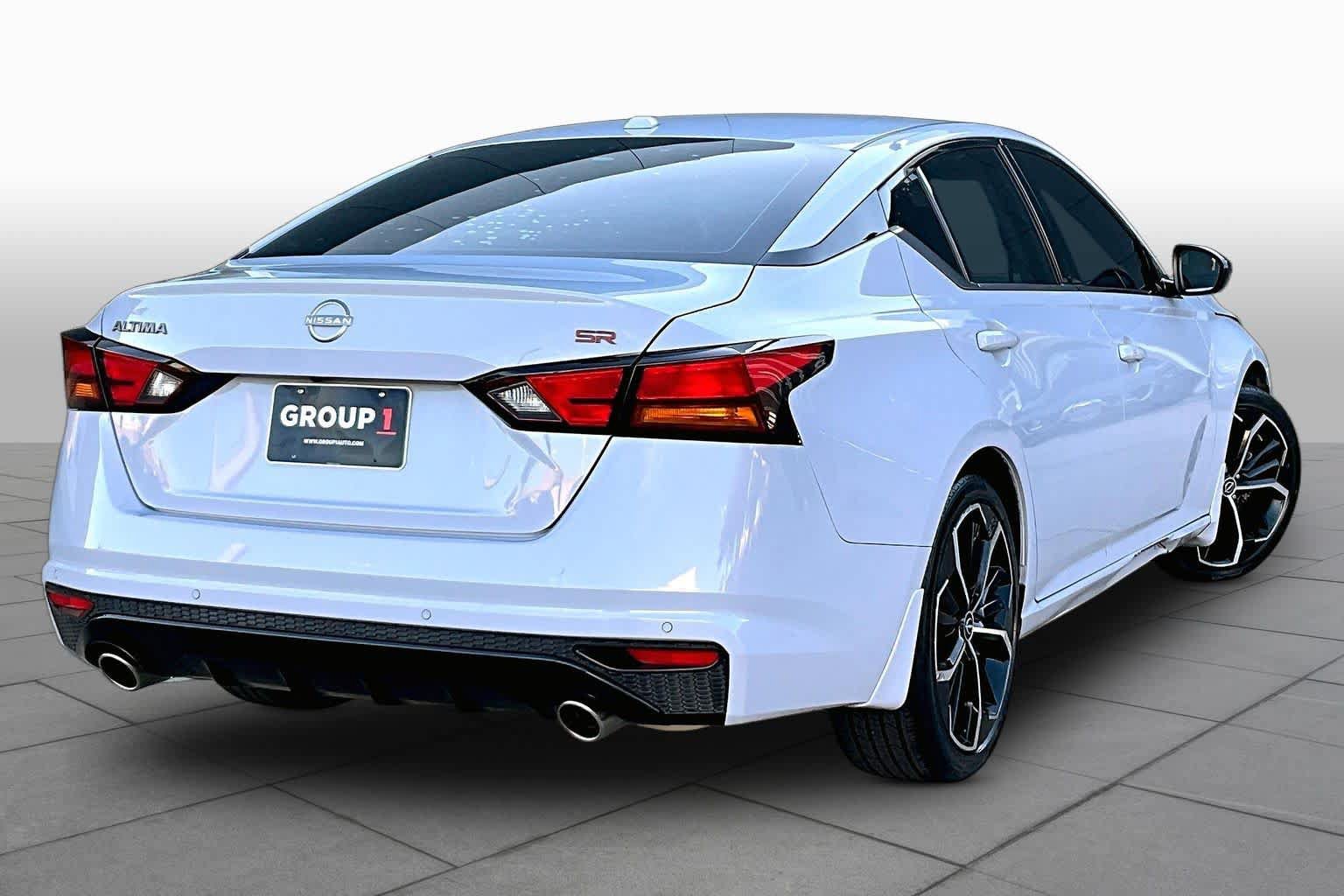 Certified 2024 Nissan Altima 2.5 SR FWD image 13