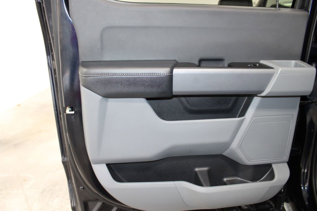 Used 2023 Ford F150 XLT w/ XTR Package image 23