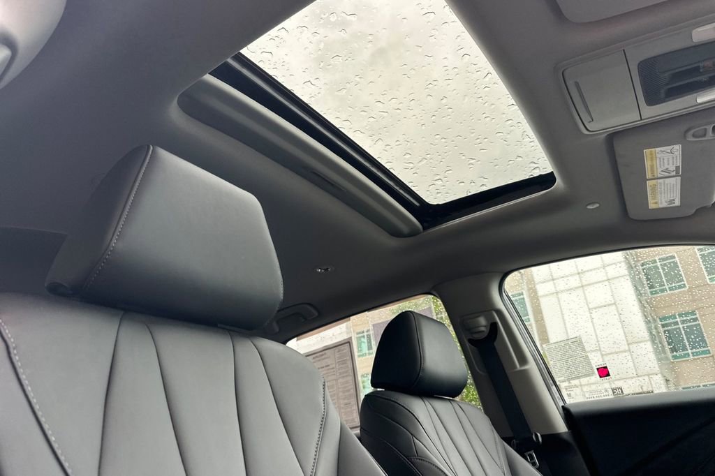 Certified 2025 Acura ADX AWD image 18