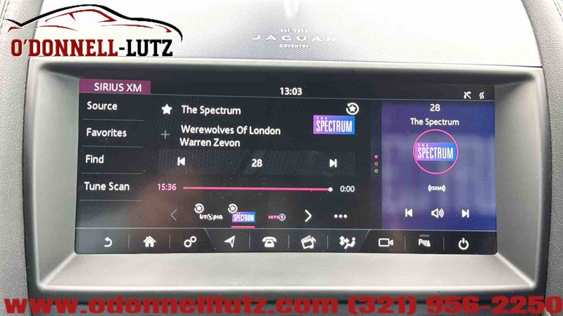 Used 2021 Jaguar F-TYPE Convertible image 29