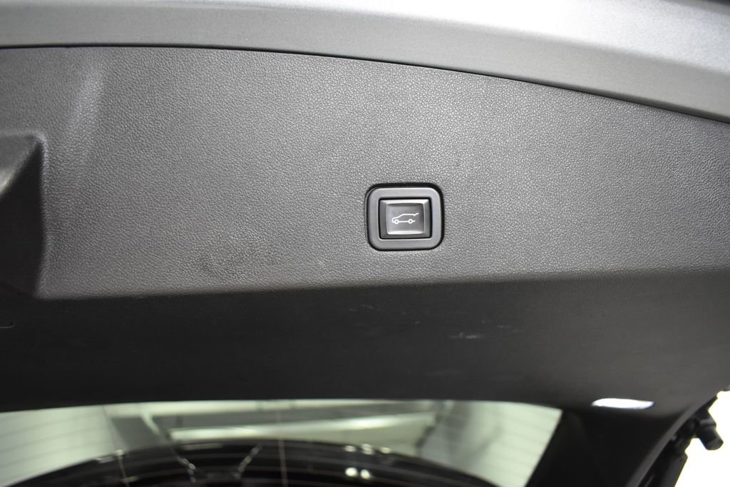 Used 2020 Cadillac XT6 Sport AWD/4WD image 39