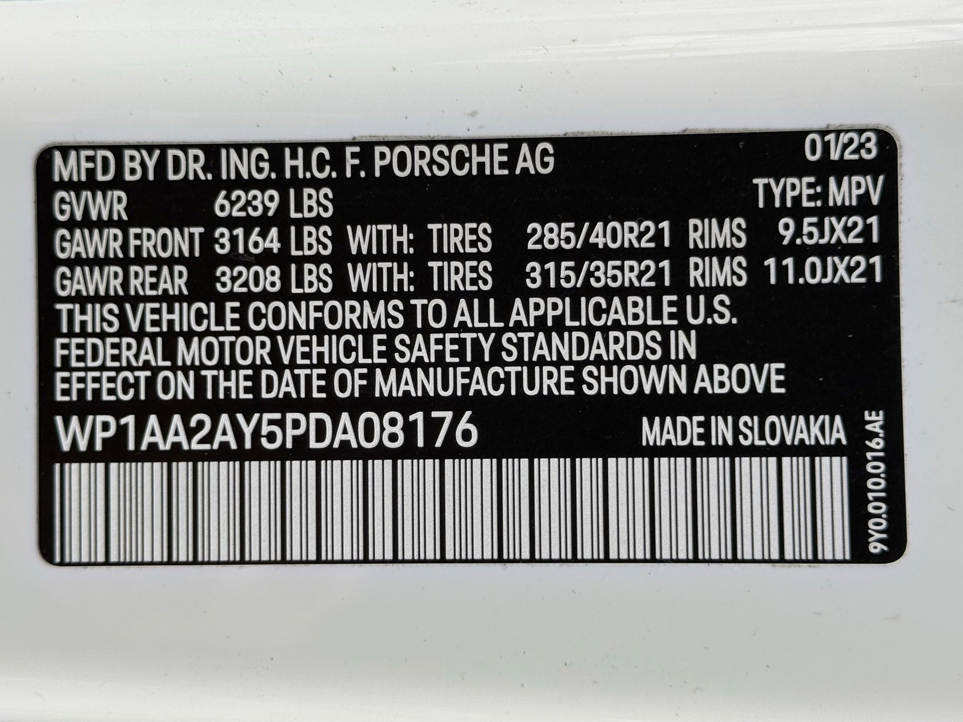 Used 2023 Porsche Cayenne image 37