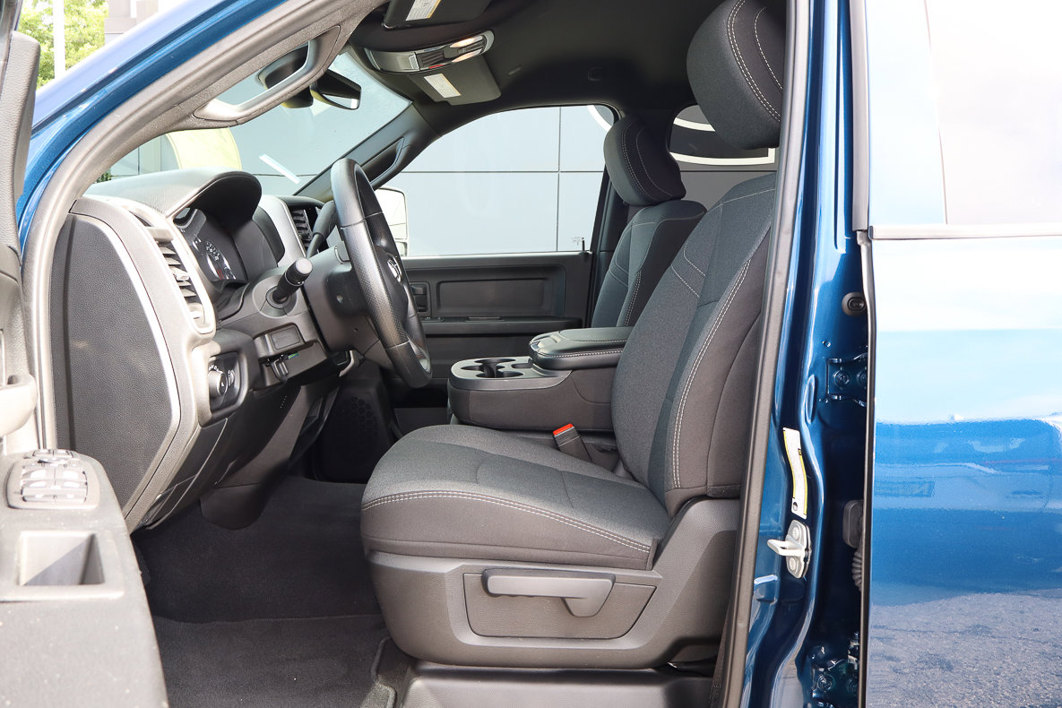 Used 2024 RAM 3500 Tradesman w/ Towing Technology Group image 7