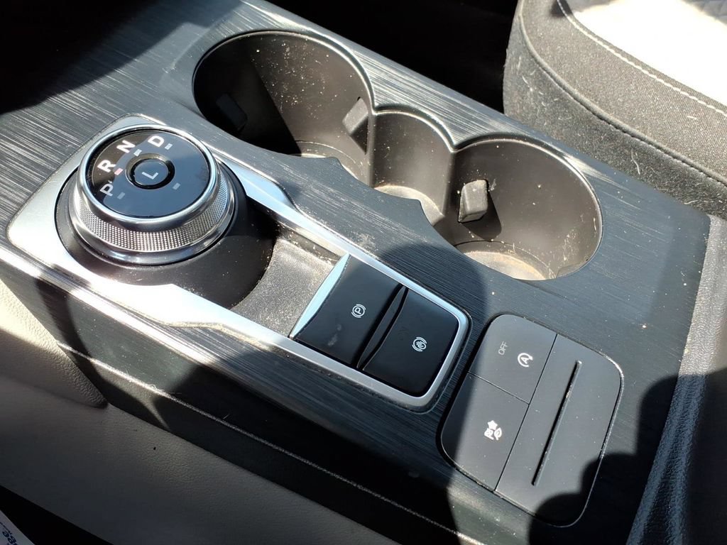 Certified 2023 Ford Escape Active AWD/4WD image 19