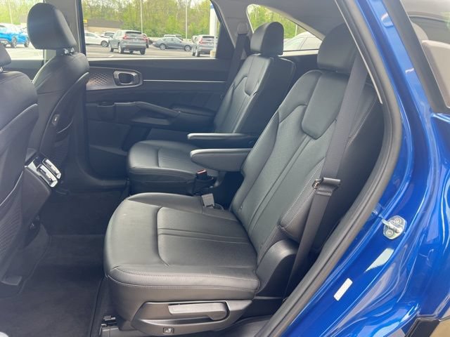 Used 2022 Kia Sorento SX AWD/4WD image 23