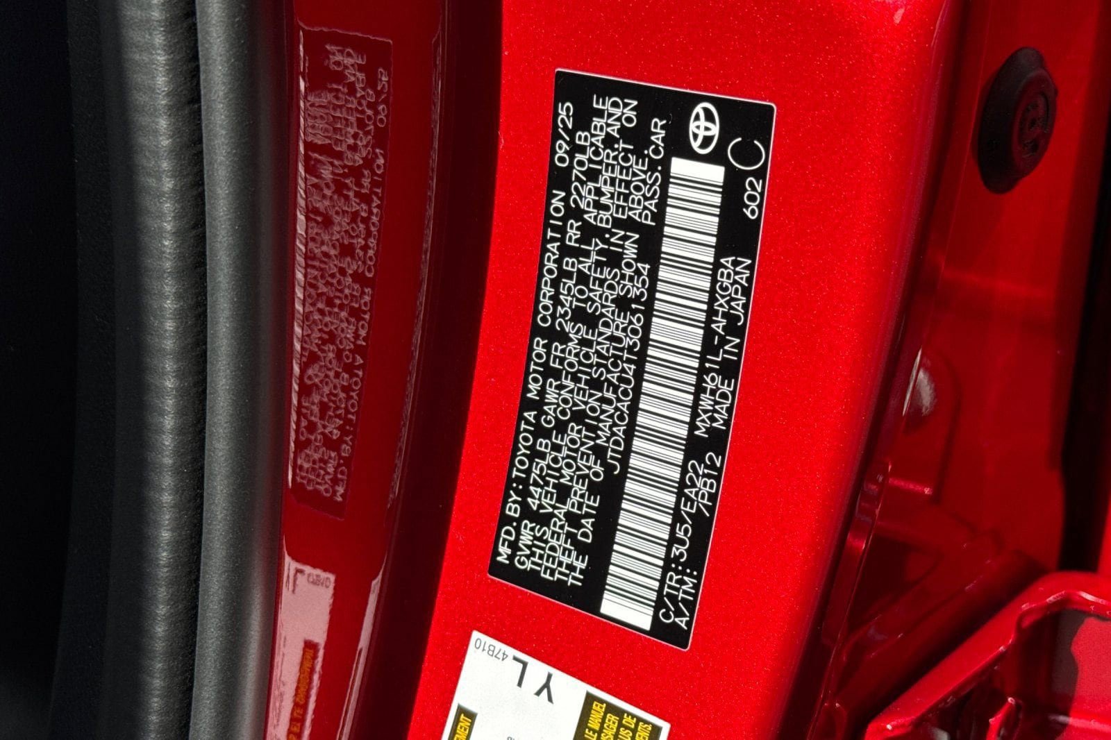 New 2026 Toyota Prius Plug-In Hybrid FWD image 34