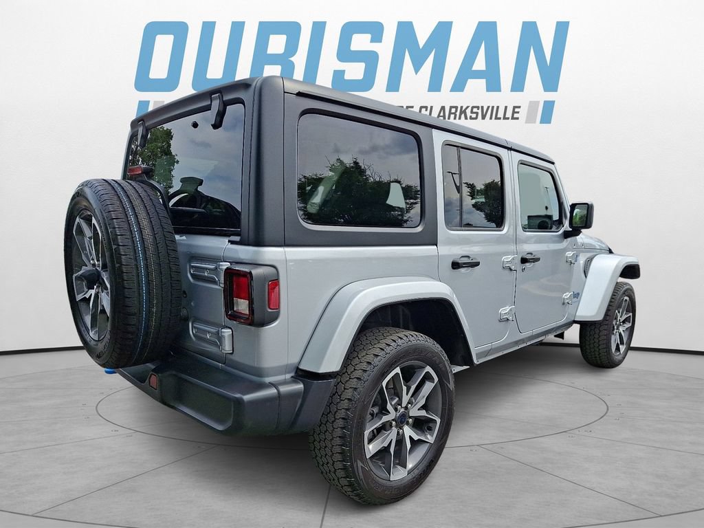 Used 2024 Jeep Wrangler Unlimited AWD/4WD image 6