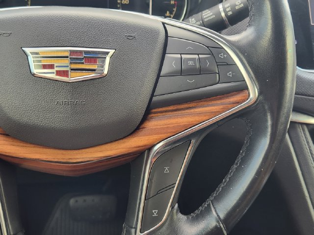 Used 2020 Cadillac XT5 Premium Luxury FWD image 32