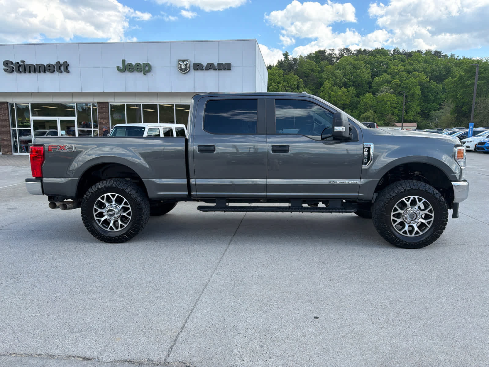 Used 2020 Ford F250 XL w/ STX Appearance Package image 5