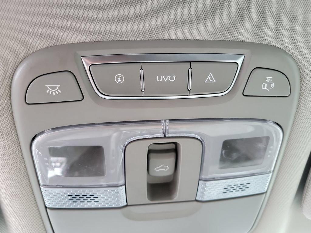 Certified 2022 Kia Telluride S FWD image 29