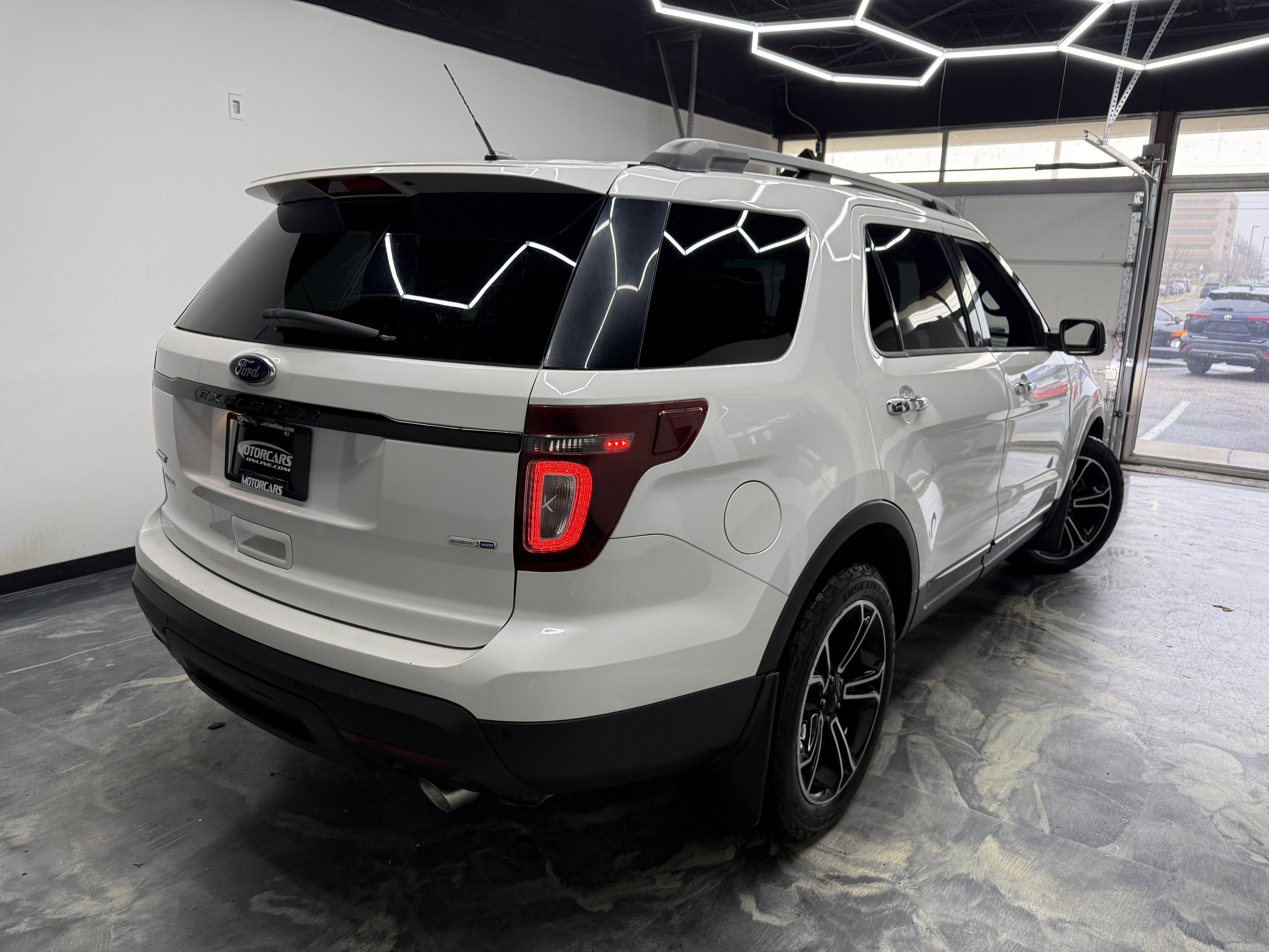 Used 2014 Ford Explorer Sport image 5