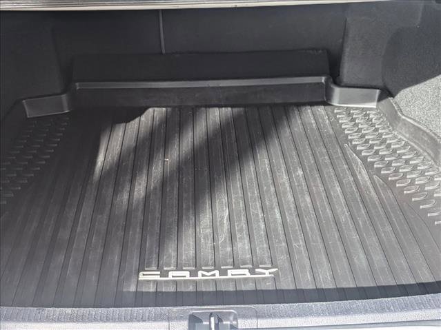 Used 2023 Toyota Camry LE image 6