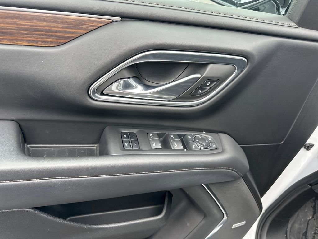 Certified 2023 Chevrolet Suburban High Country w/ Premium Package 2 image 15