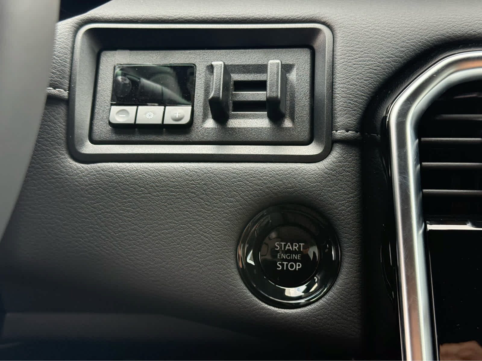 New 2026 Nissan Armada Platinum Reserve AWD/4WD image 25
