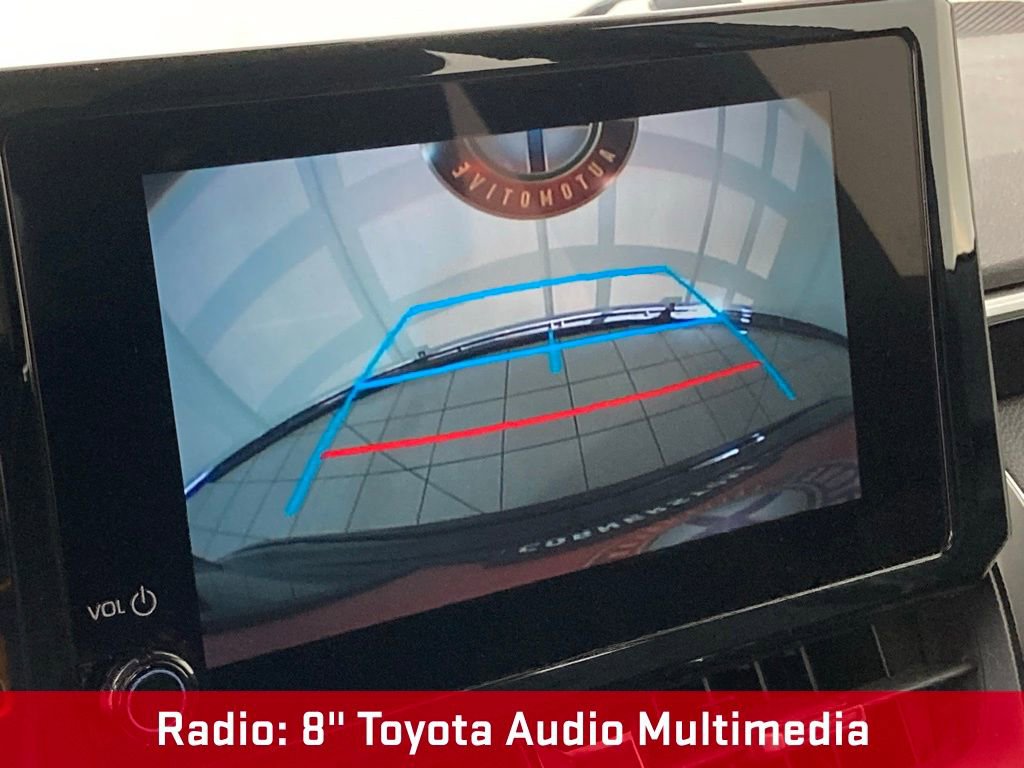 Used 2023 Toyota Corolla LE image 4