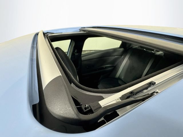 New 2026 Hyundai Elantra N FWD image 12