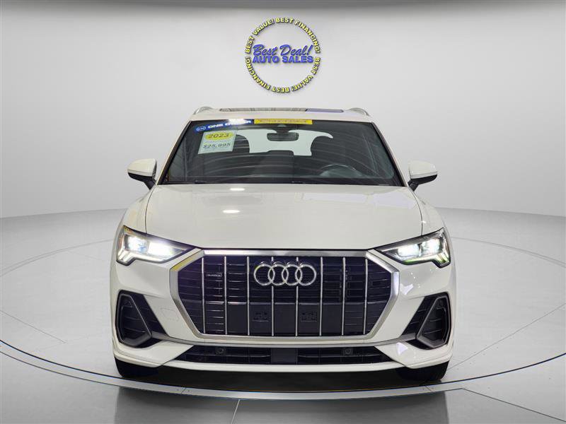 Used 2023 Audi Q3 2.0T Premium image 2