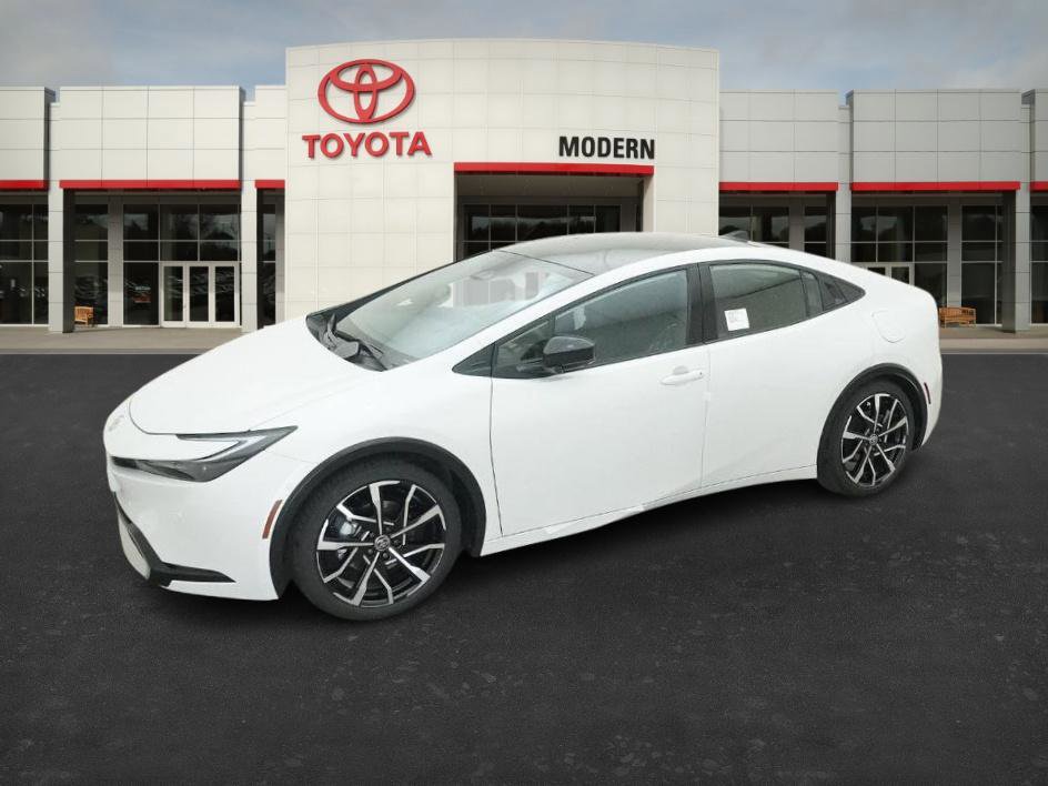 New 2026 Toyota Prius Plug-In Hybrid FWD image 7